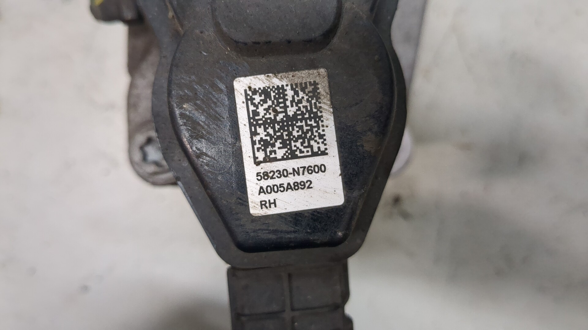 Суппорт задний правый