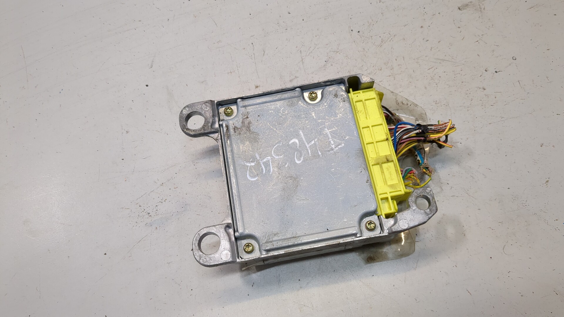 Блок управления подушек безопасности (AIR BAG)