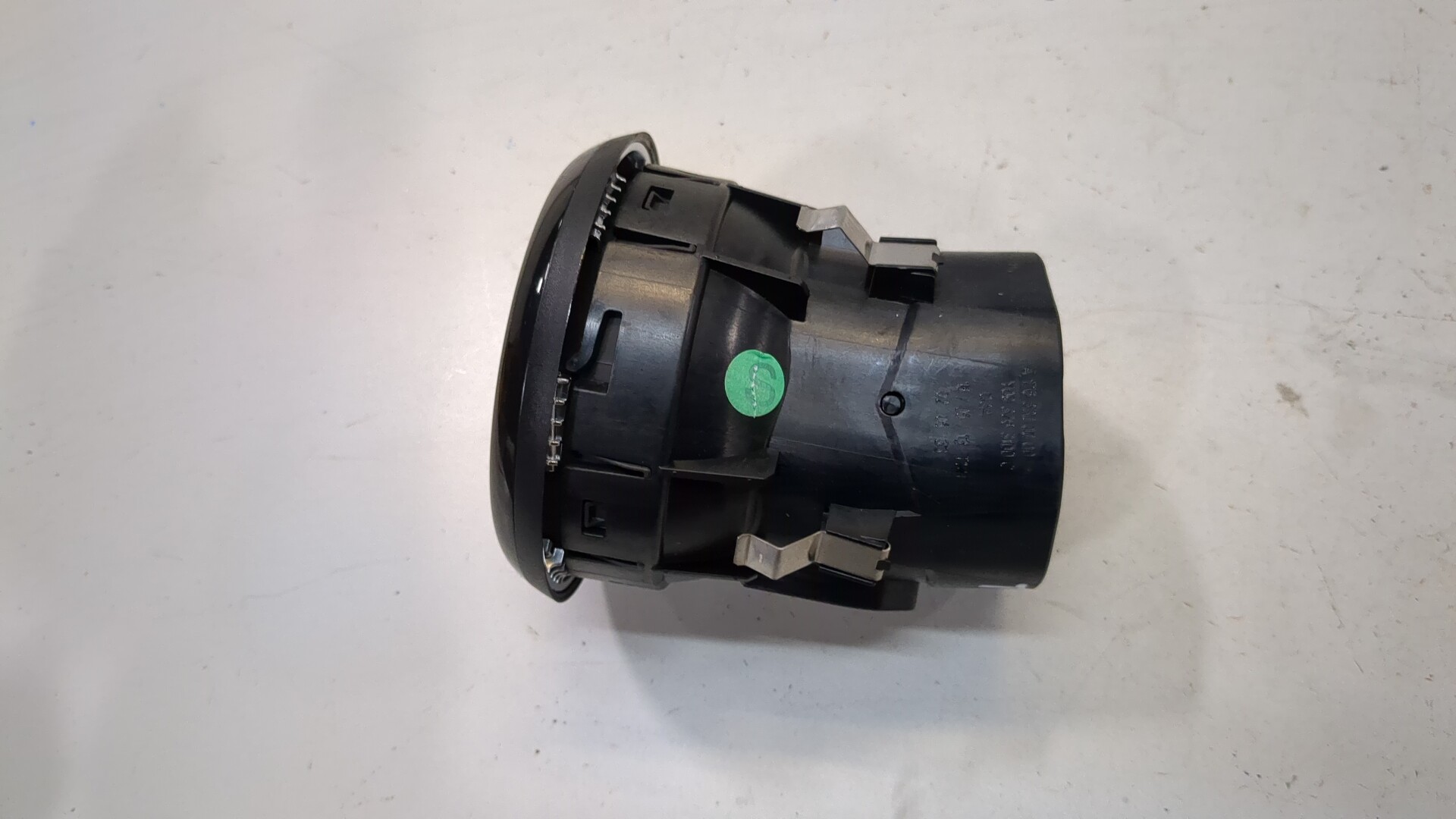 Дефлектор воздушный