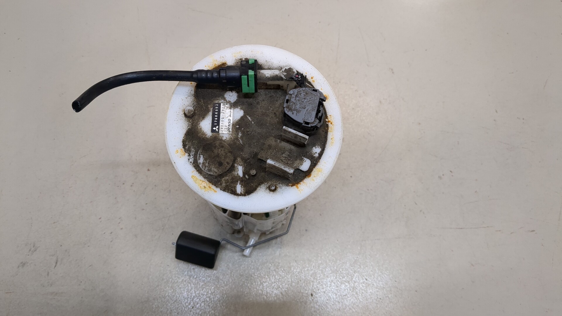 Насос топливный электрический