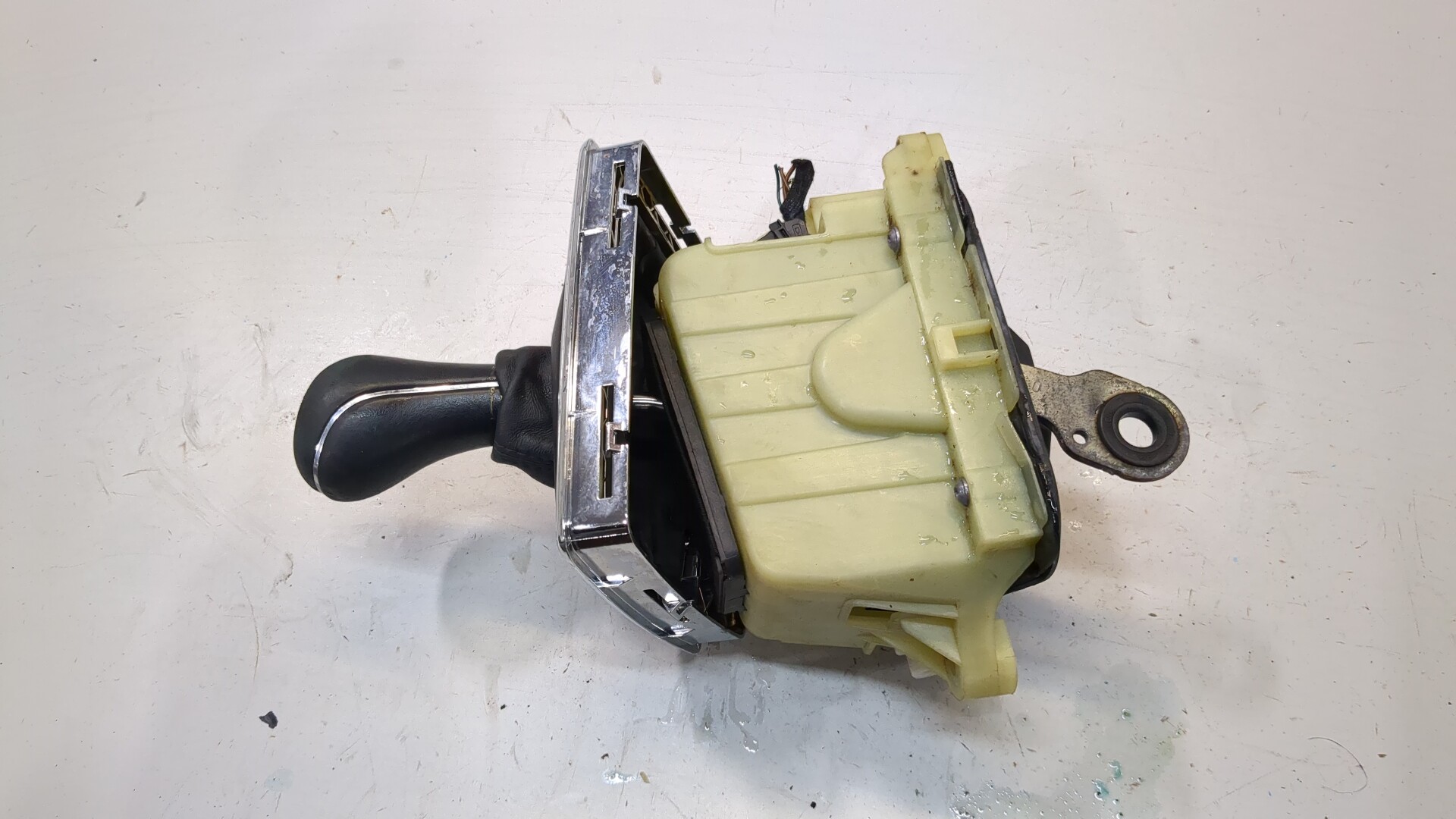 Кулиса МКПП / АКПП