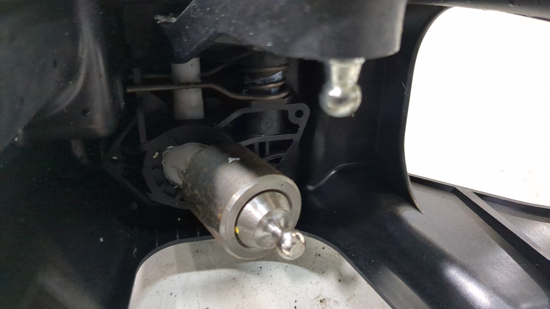 Кулиса МКПП / АКПП