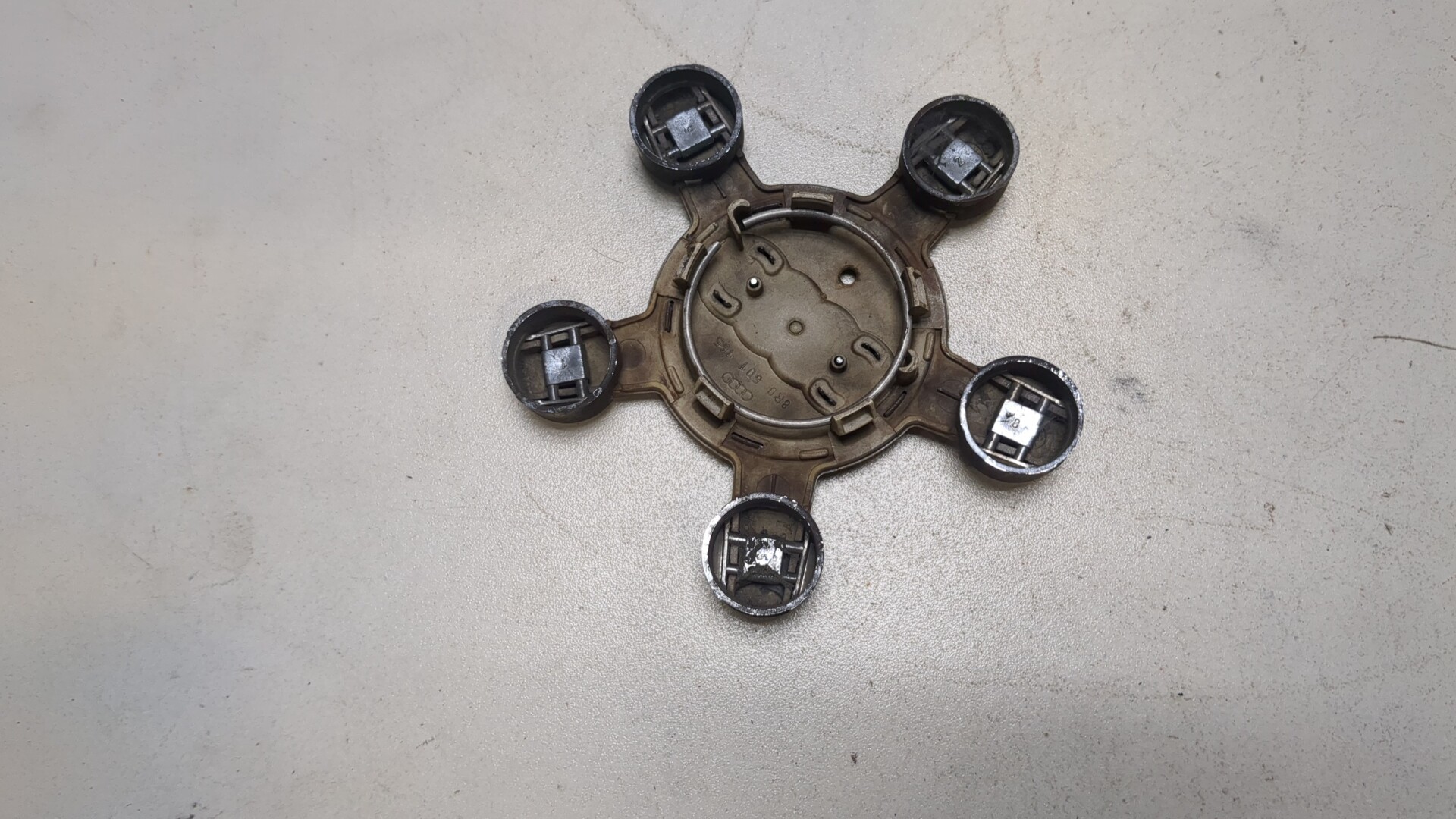 Колпак декоративный