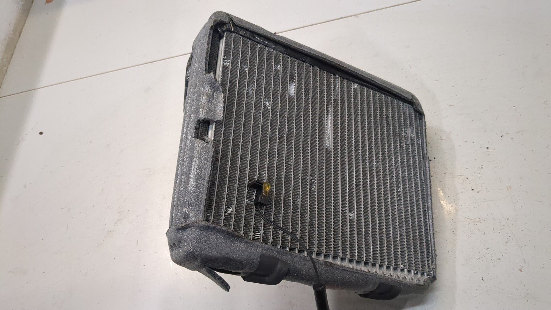 Радиатор кондиционера / конденсер