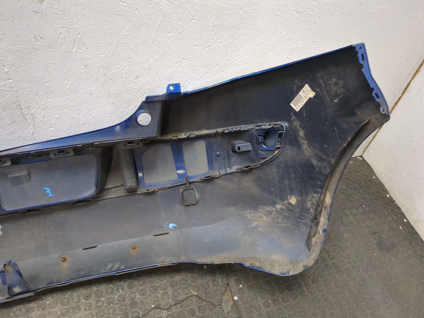 Бампер задний