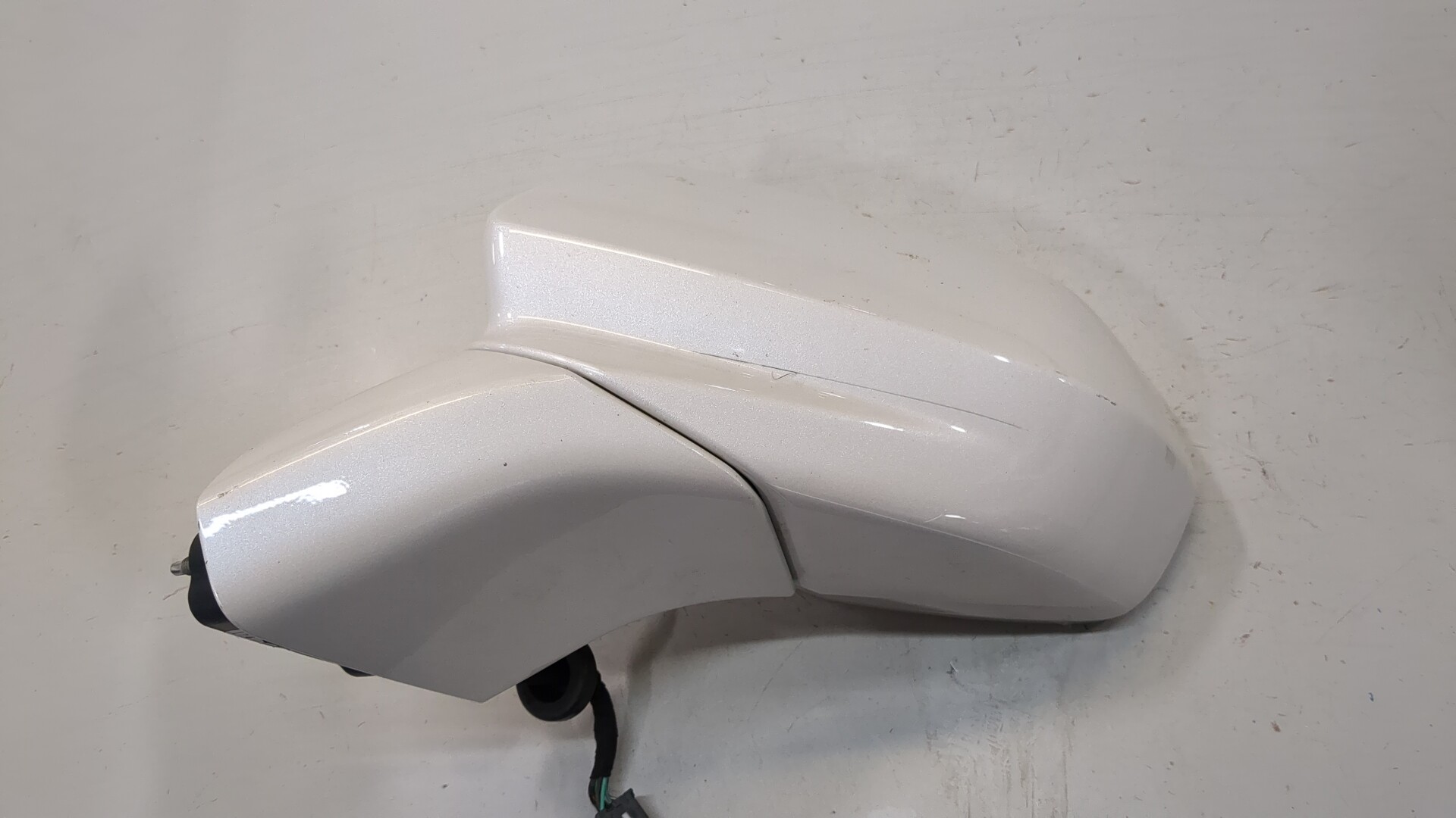 Зеркало левое электрическое