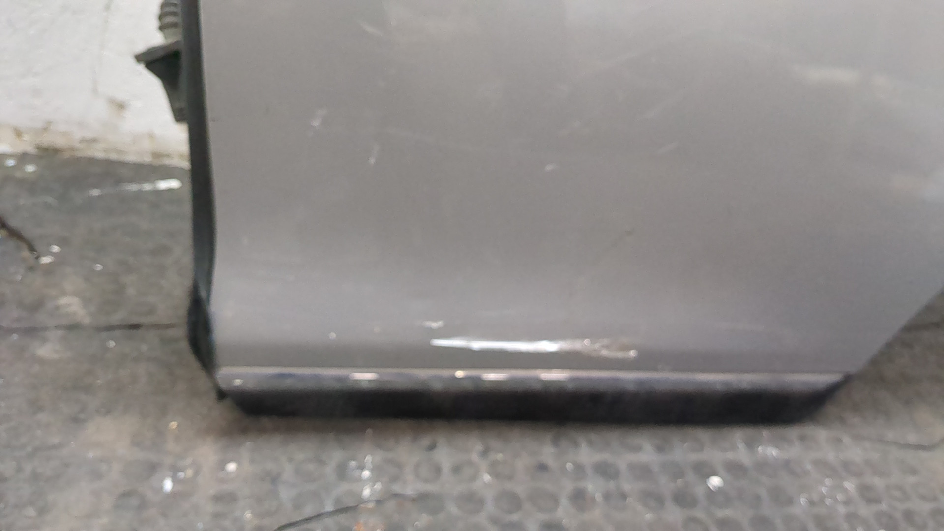 Дверь задняя левая