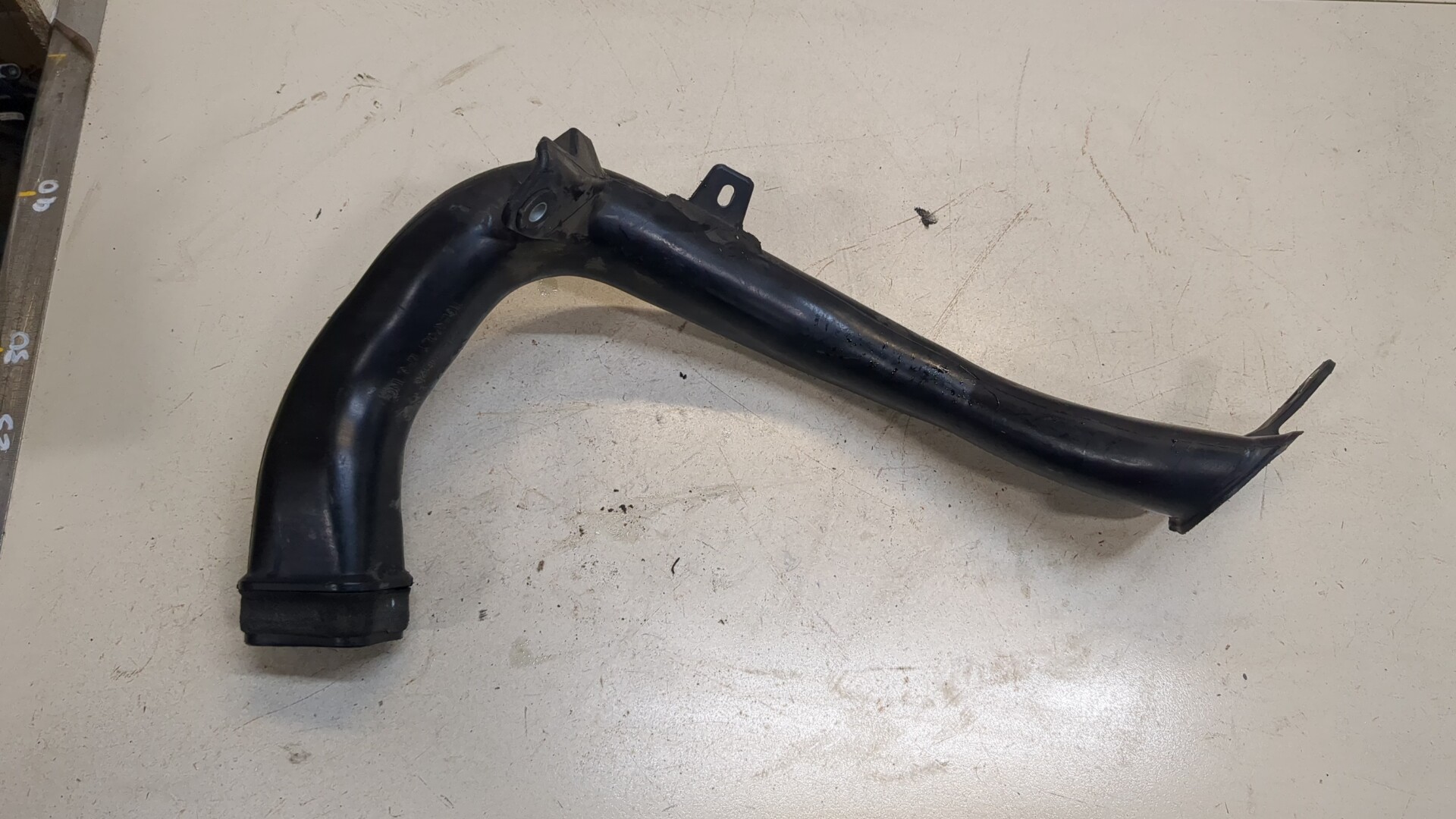 Воздухозаборник (внутри)