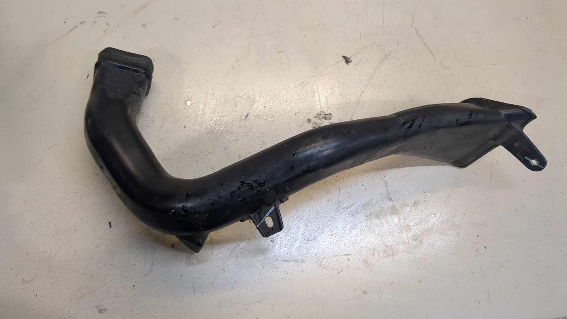 Воздухозаборник (внутри)