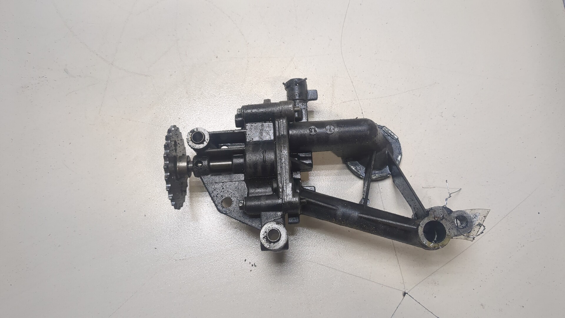 Насос масляный