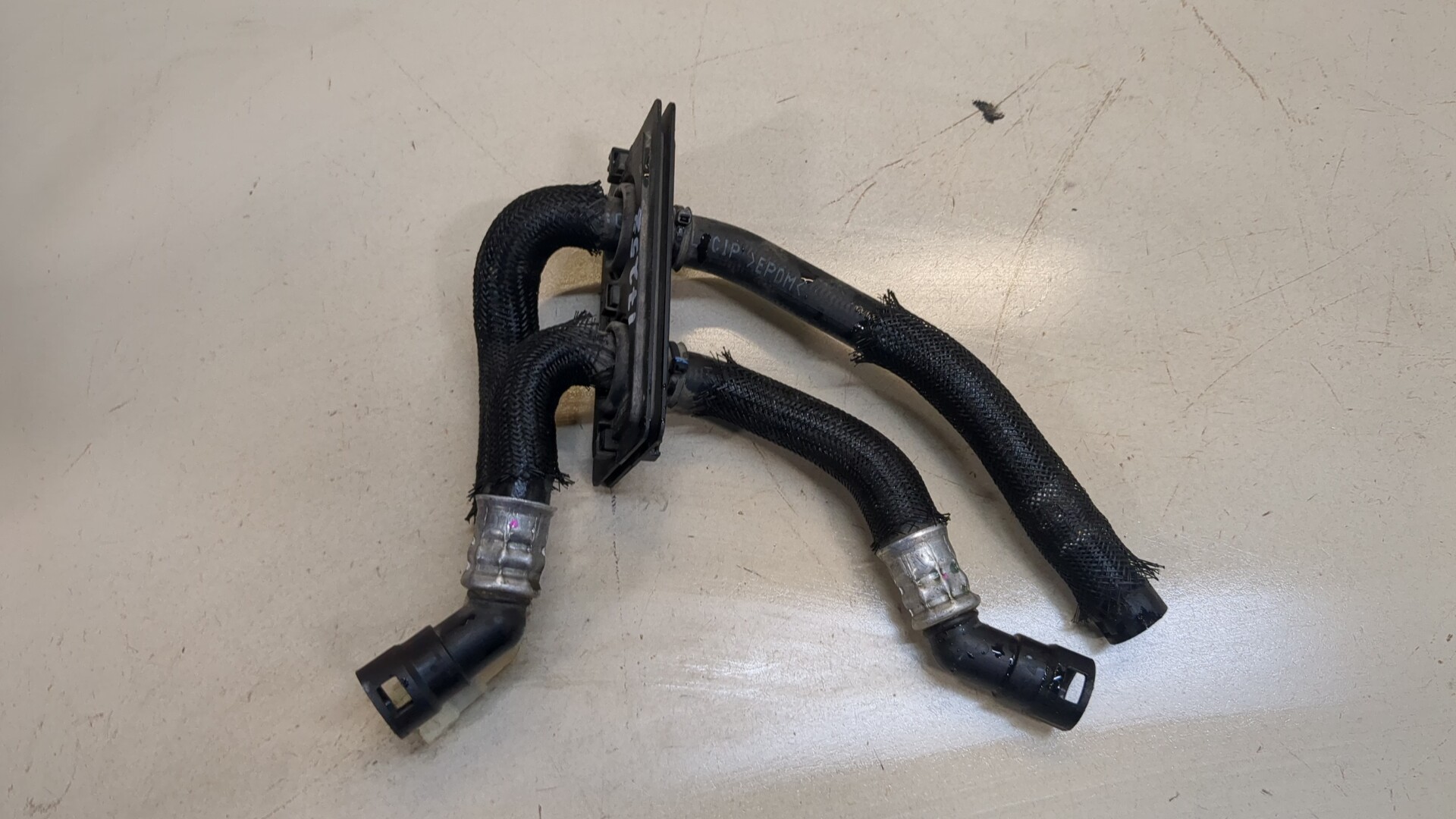 Шланг системы охлаждения