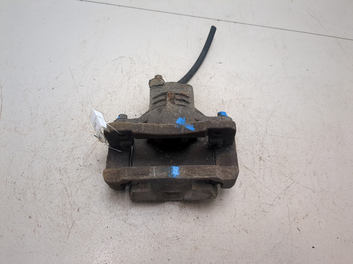 Суппорт передний правый