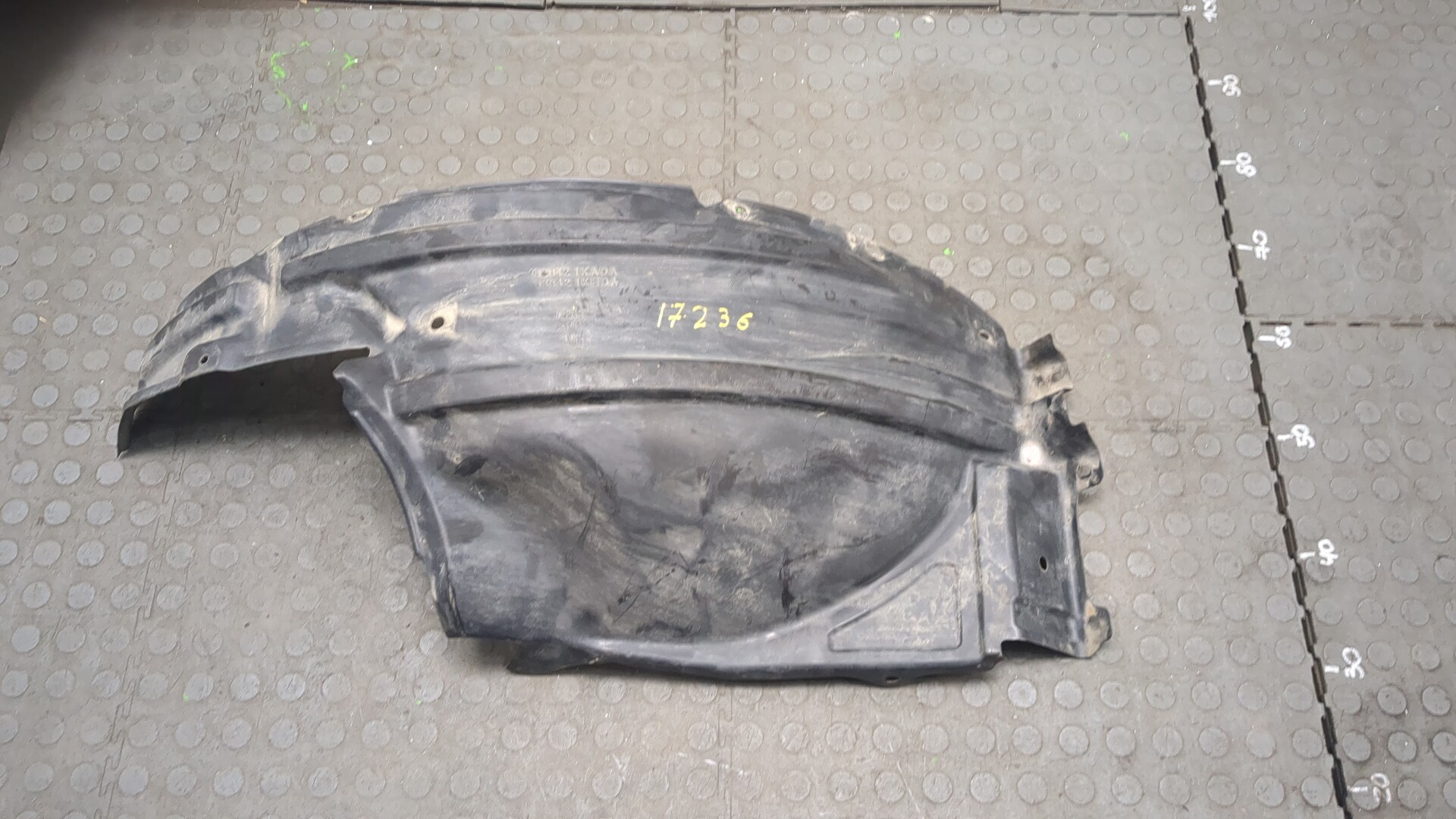 Локер передний правый