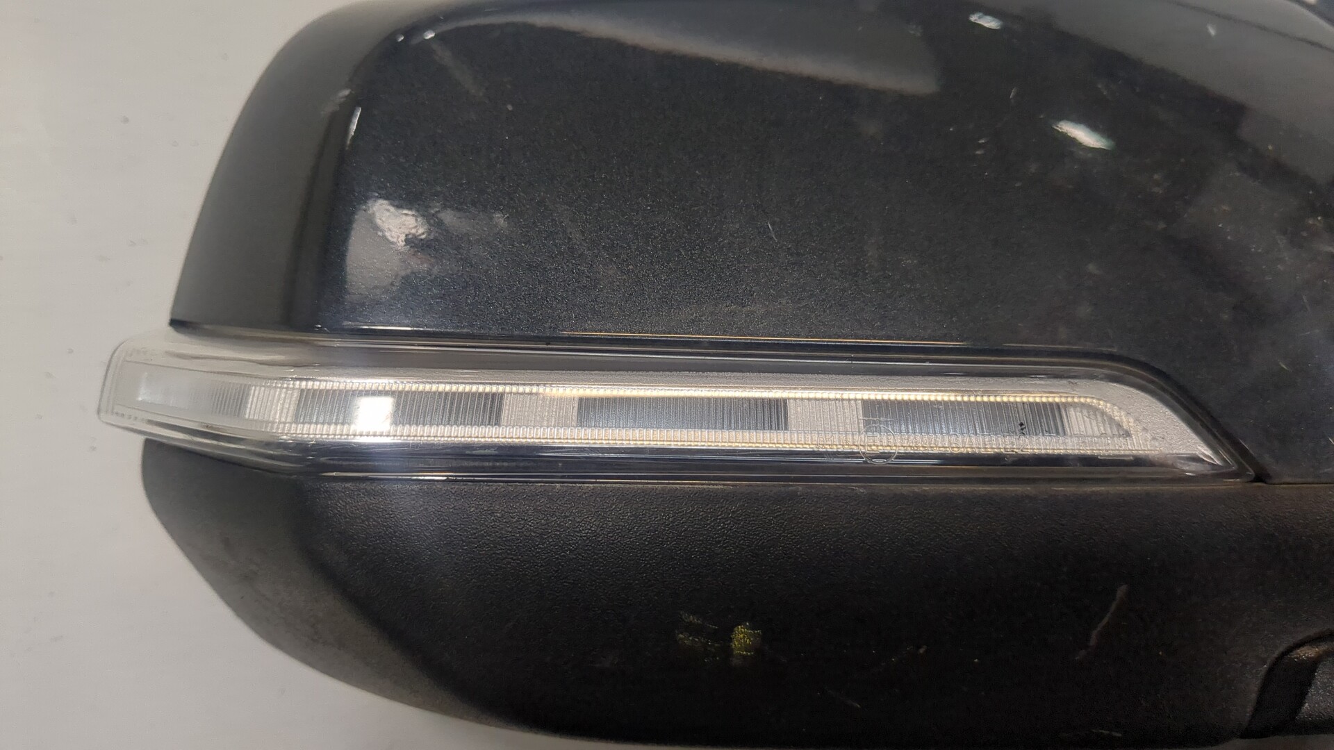 Зеркало правое электрическое