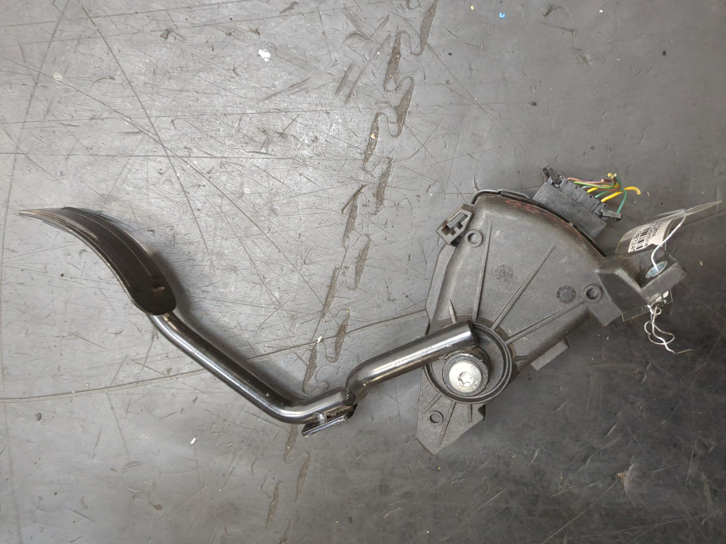 Педаль газа