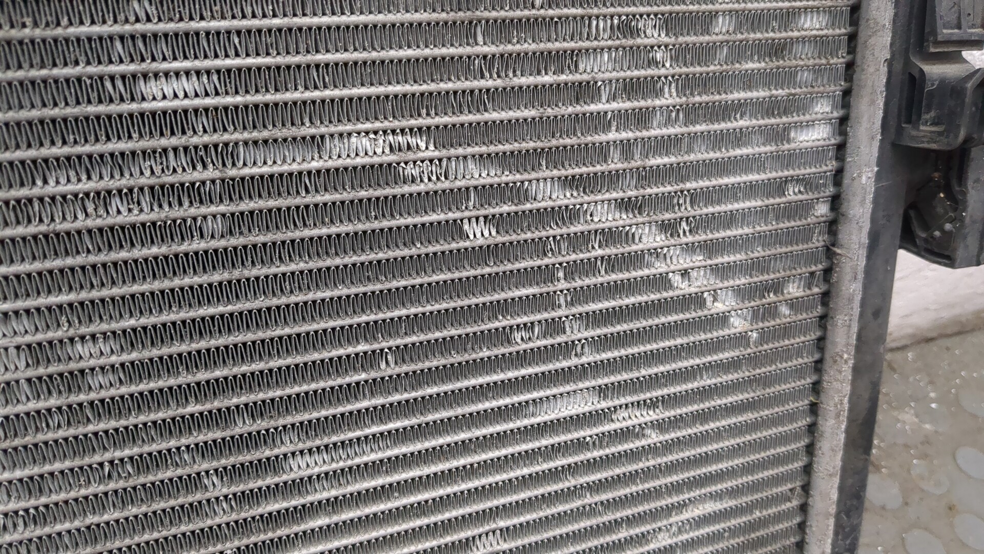 Радиатор охлаждения двигателя основной