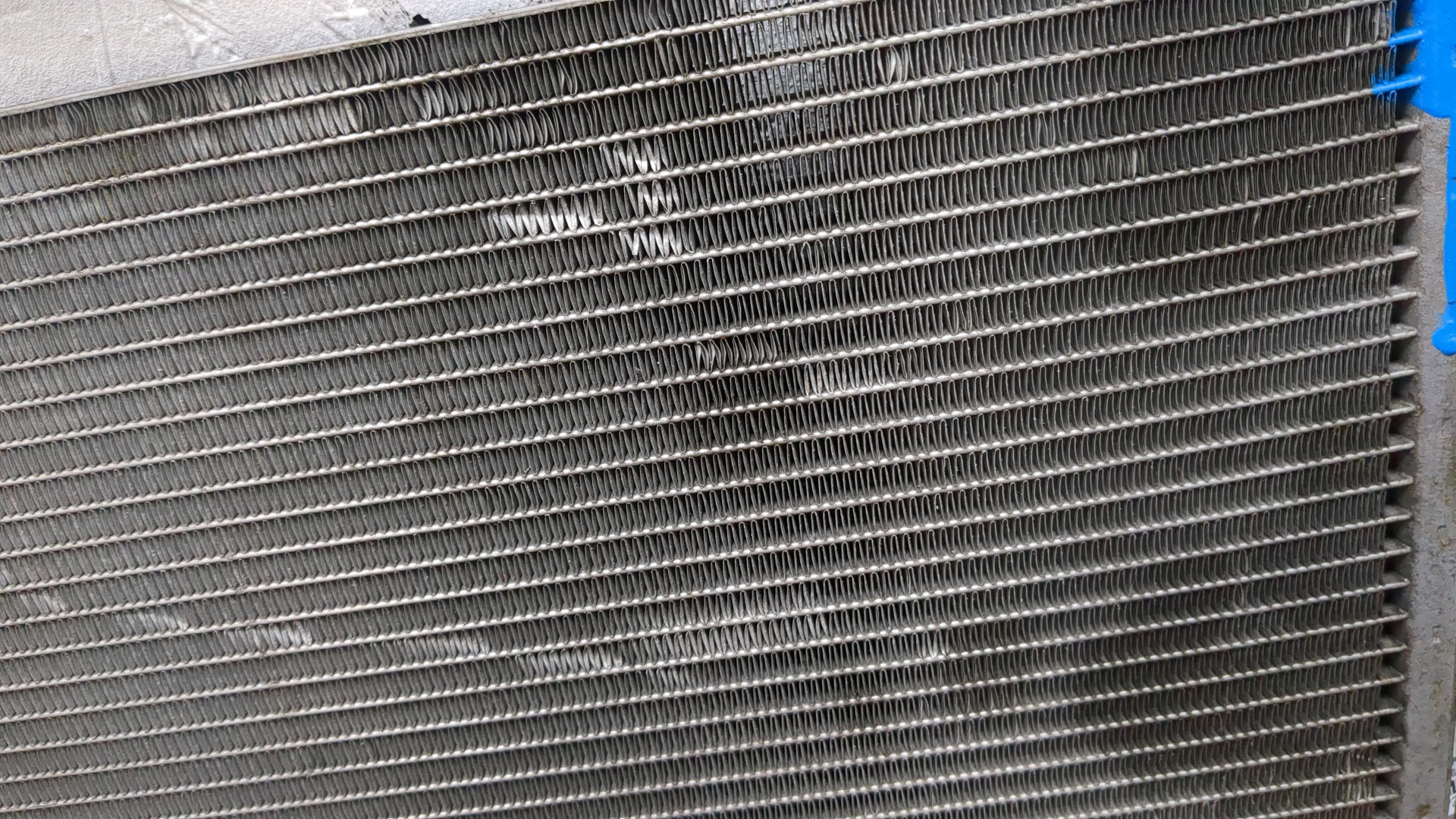 Радиатор кондиционера / конденсер