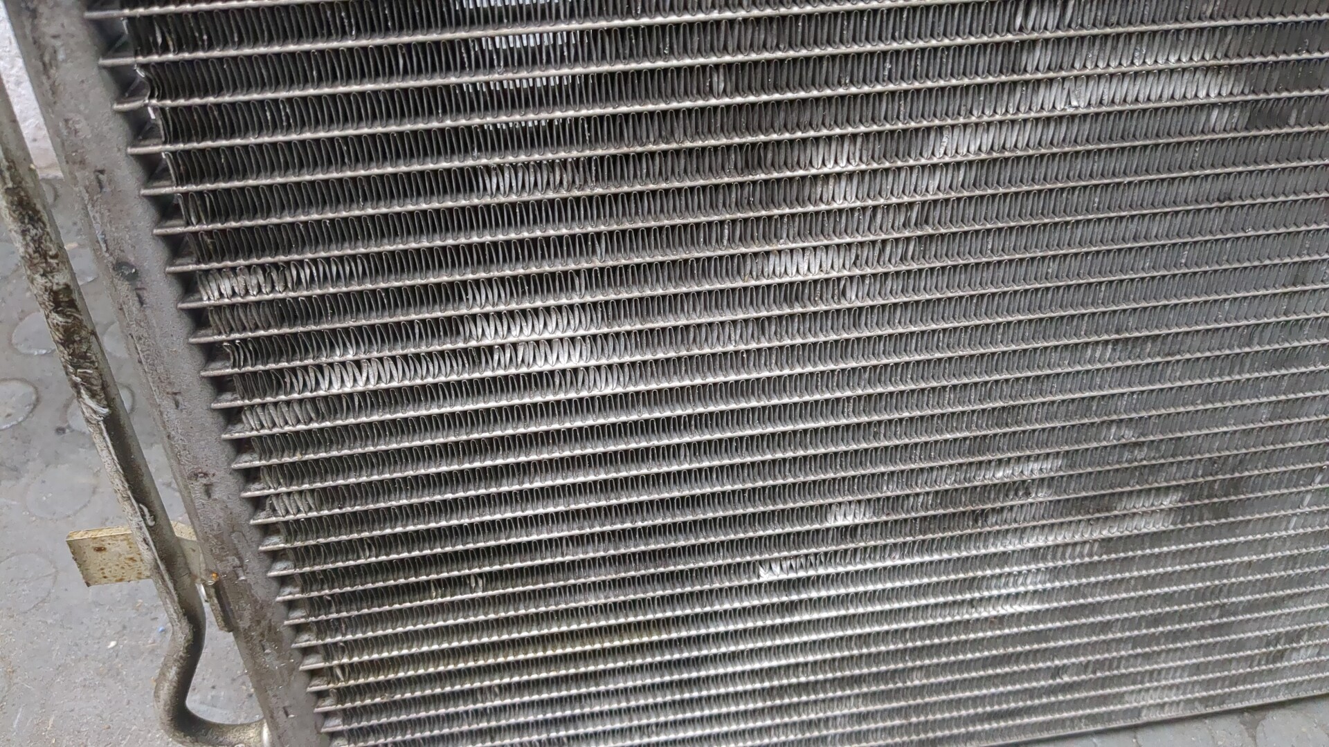 Радиатор кондиционера / конденсер