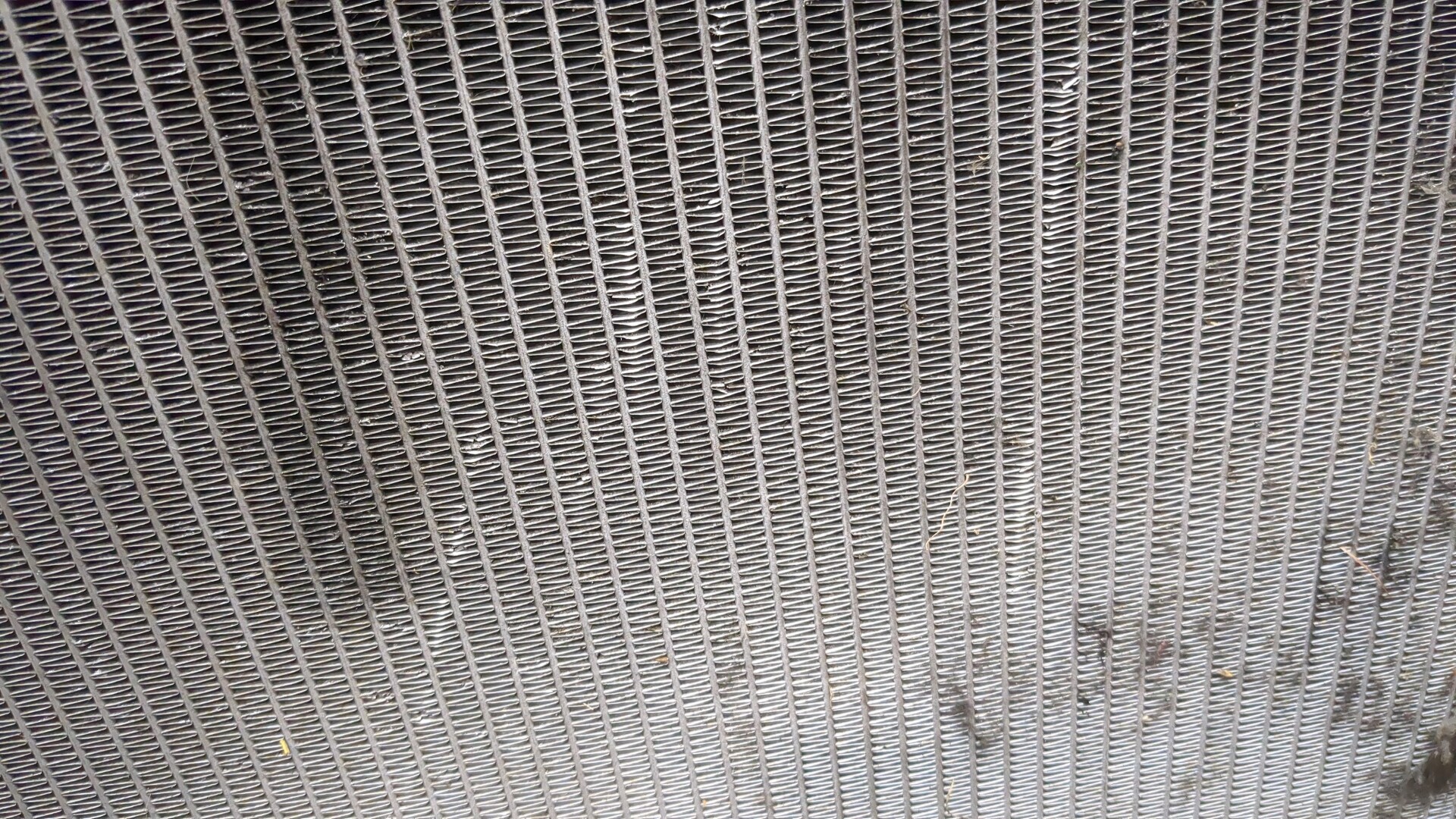 Радиатор охлаждения двигателя основной