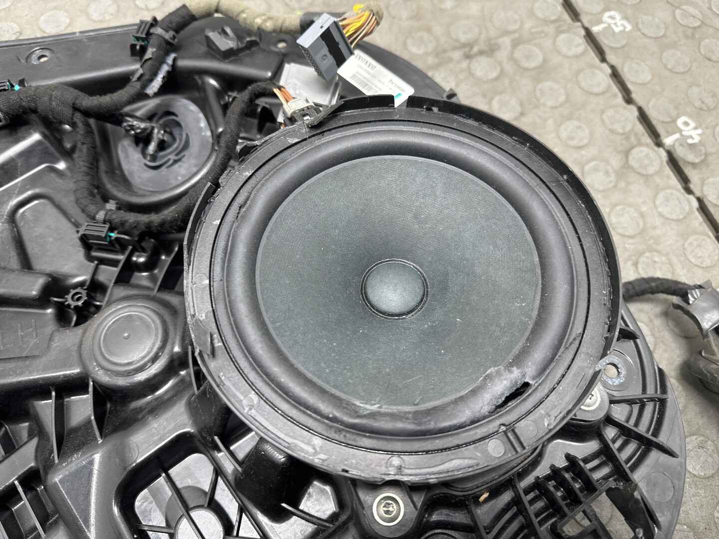 Стеклоподъемник электр. передний левый