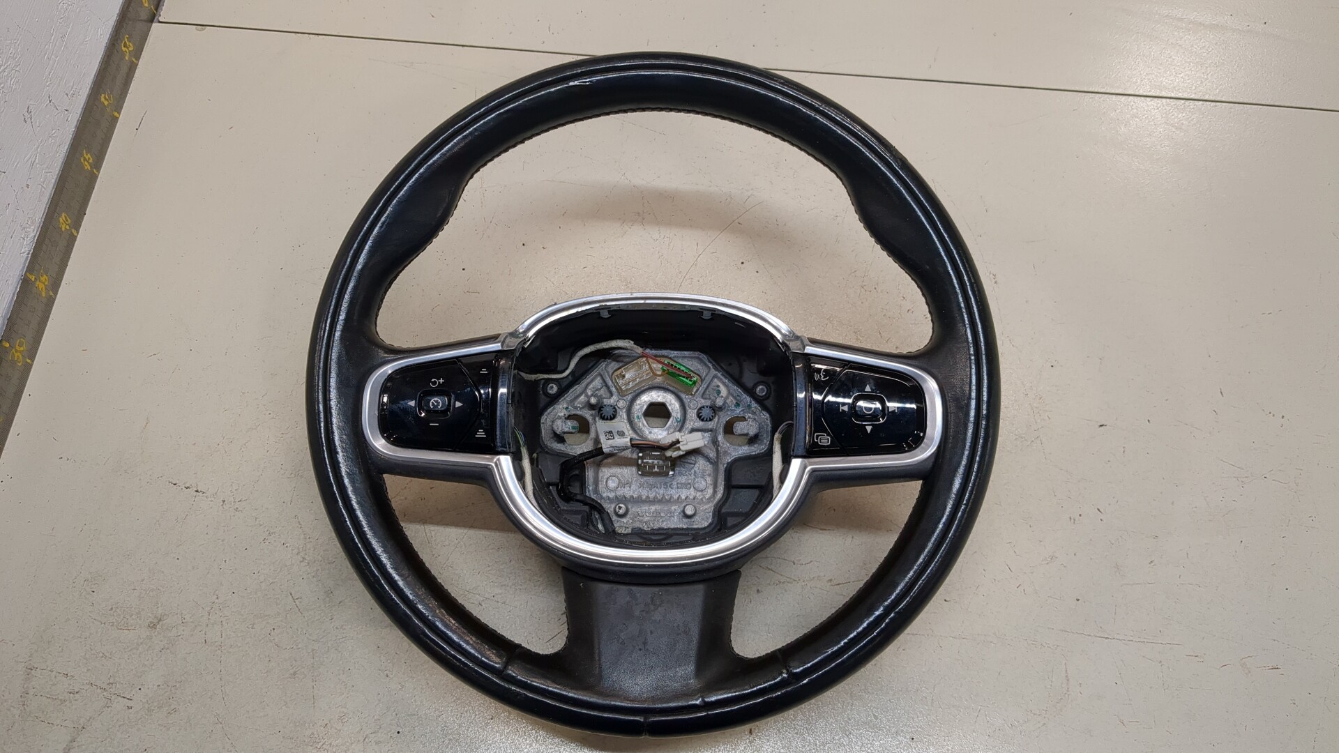 Рулевое колесо (руль)