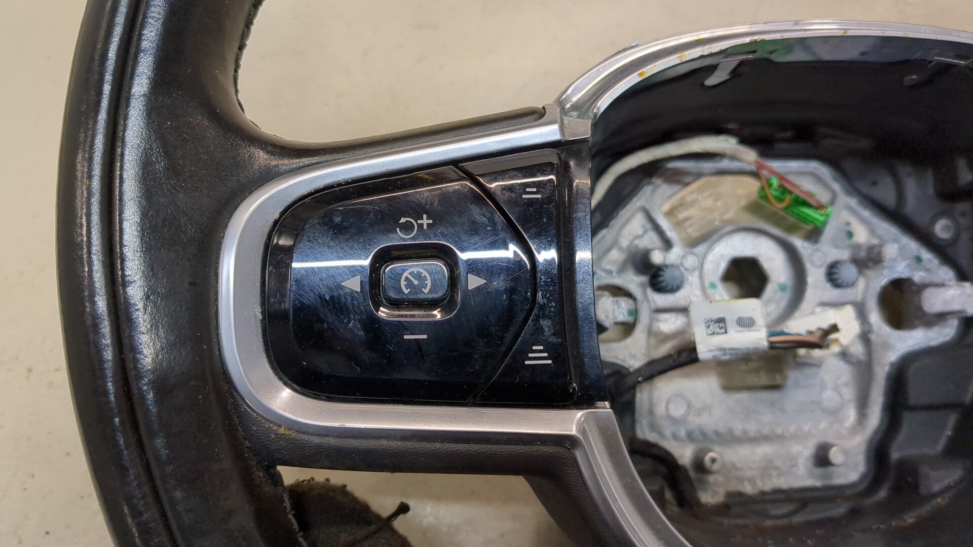 Рулевое колесо (руль)