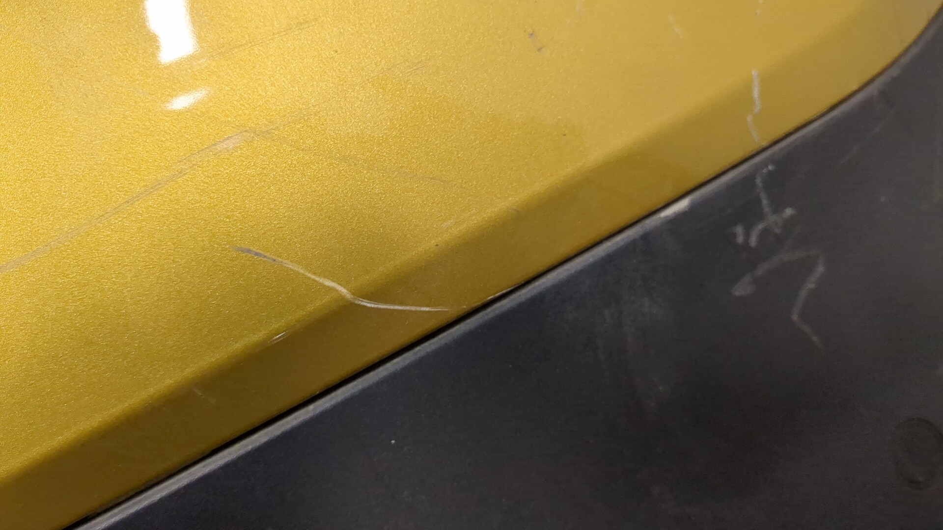 Бампер задний