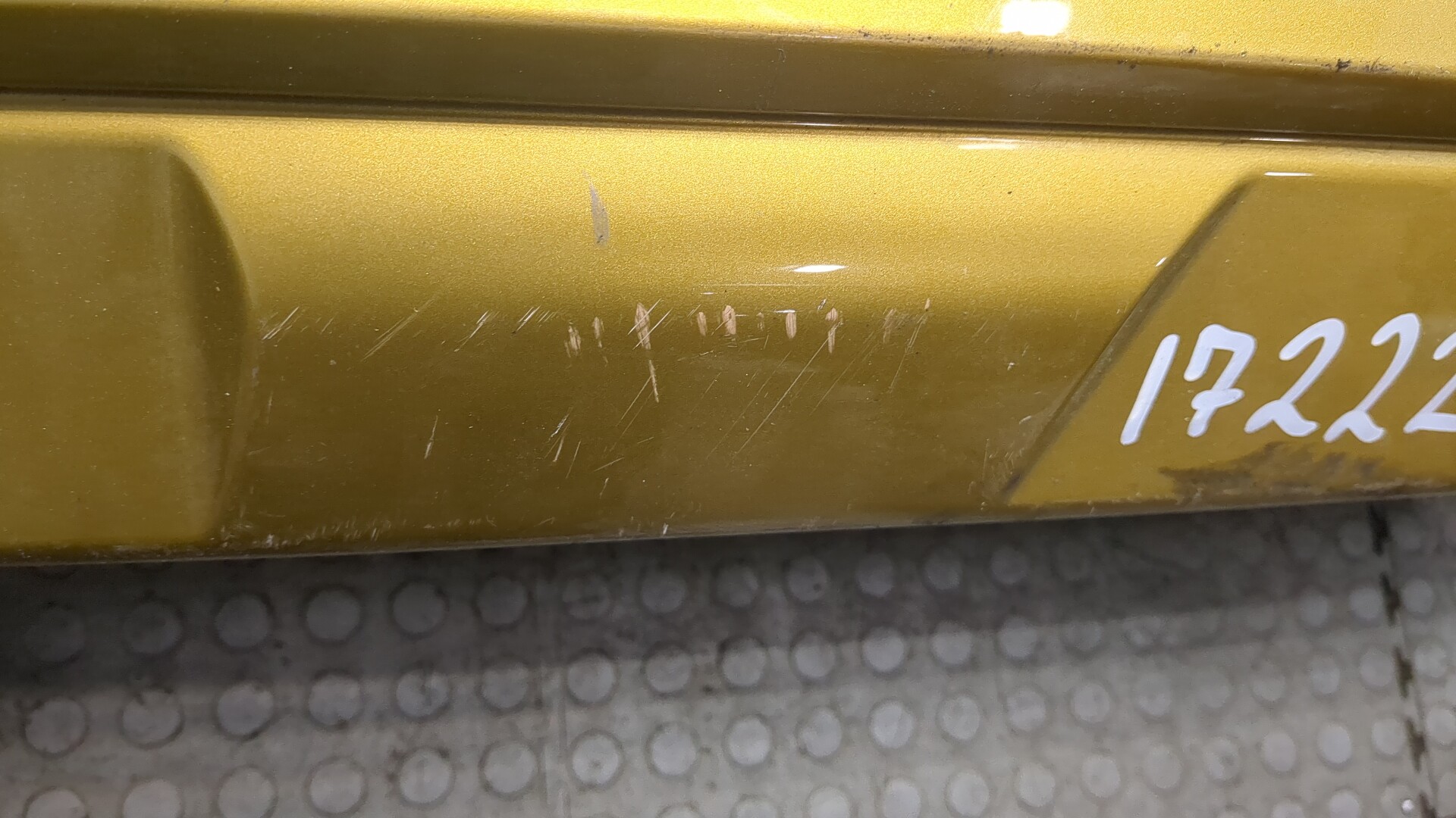 Бампер задний