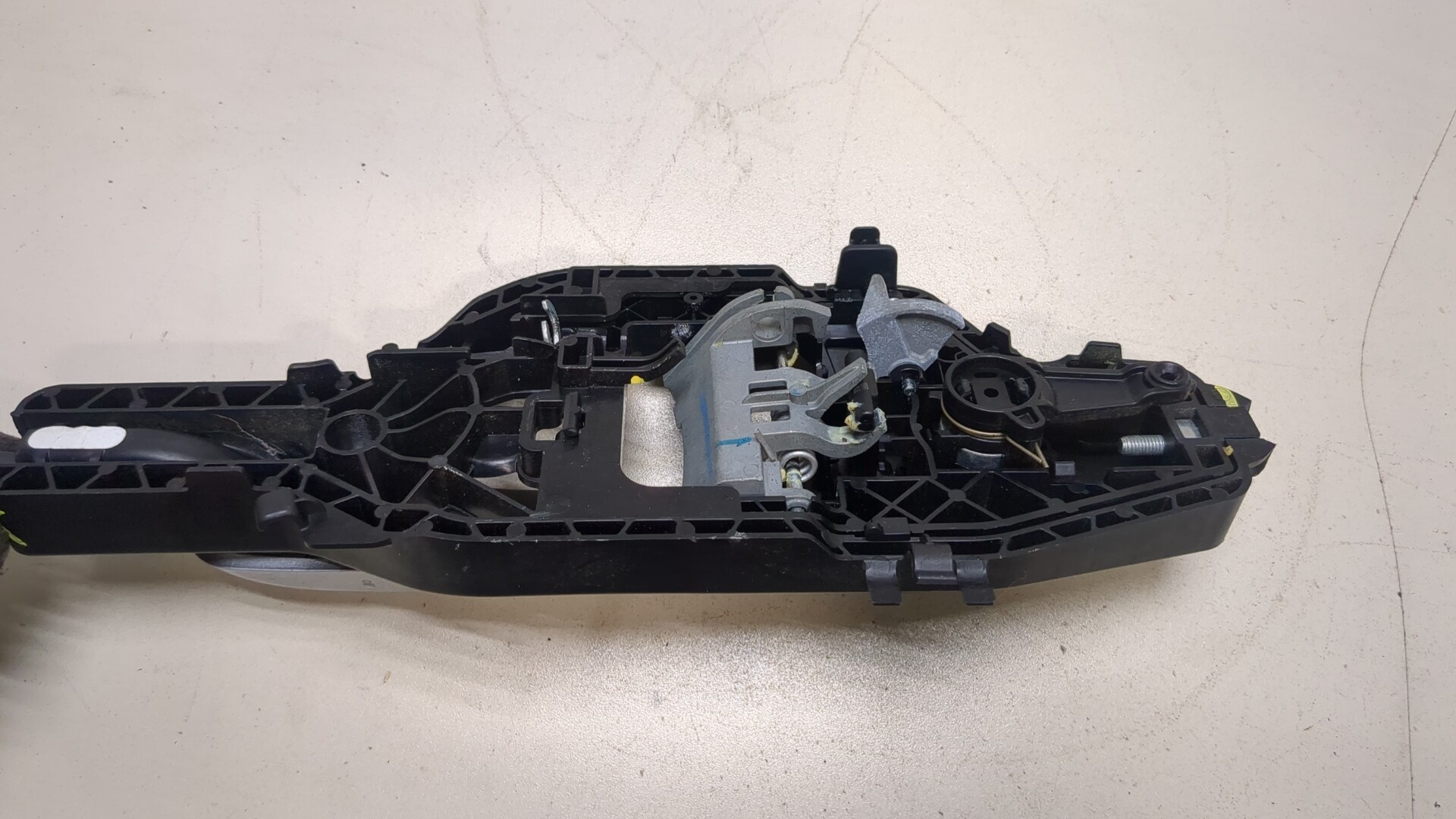 Ручка двери наружная