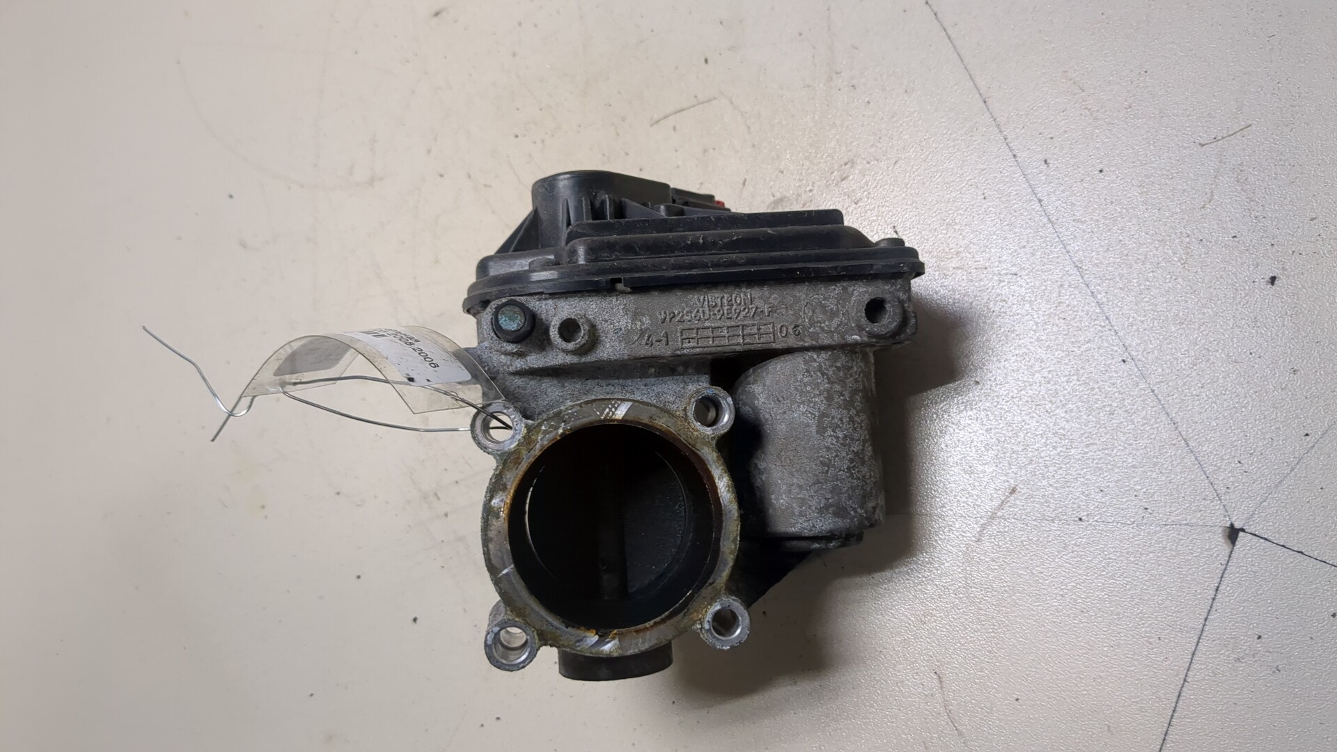 Заслонка дроссельная электрическая