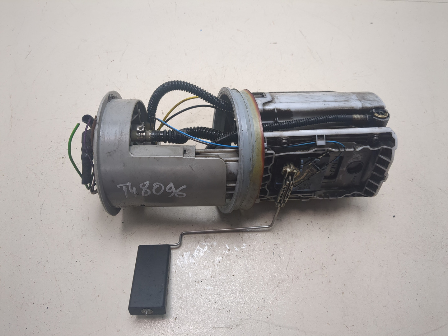 Насос топливный электрический