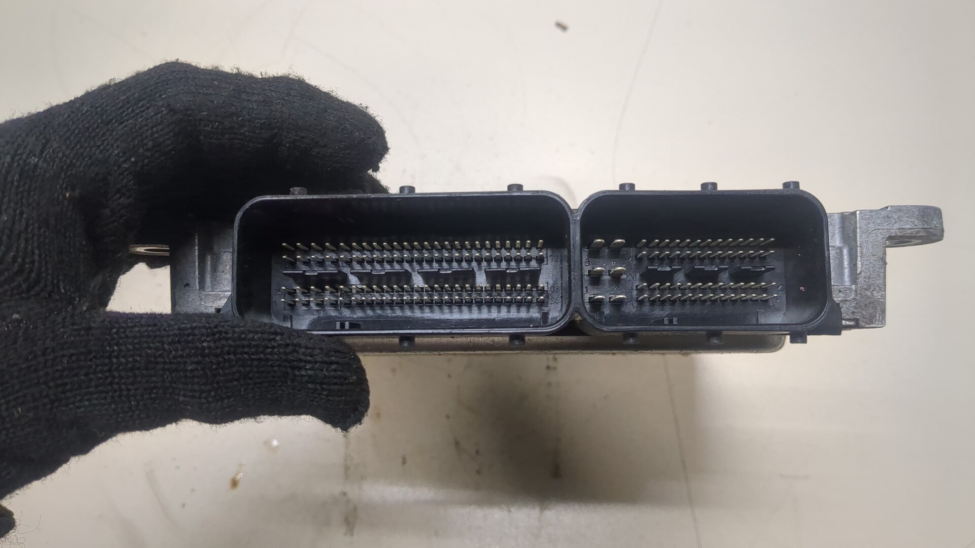 Блок управления двигателем