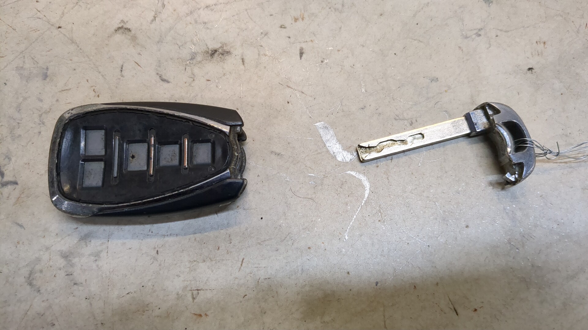 Ключ зажигания