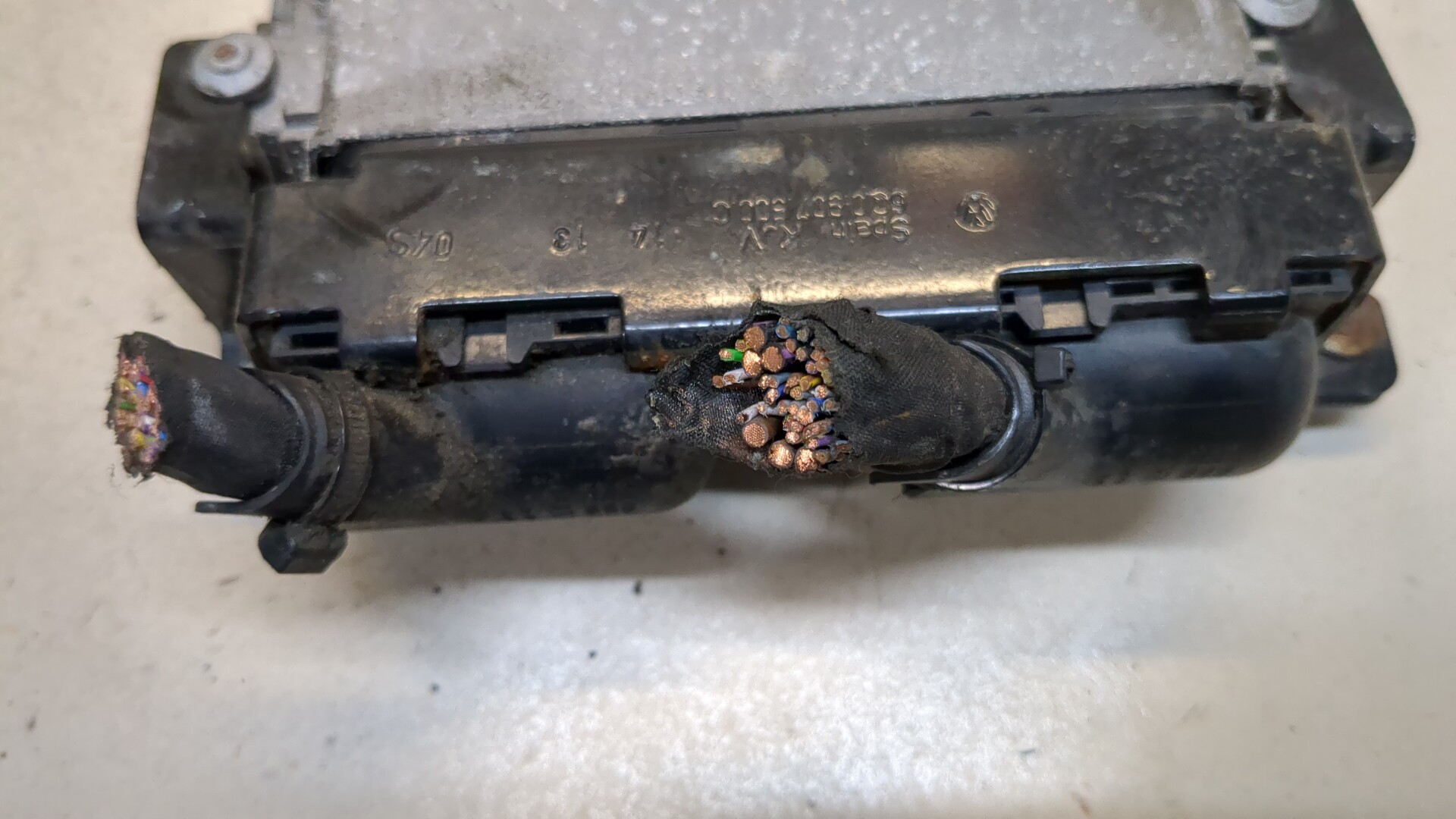 Блок управления двигателем