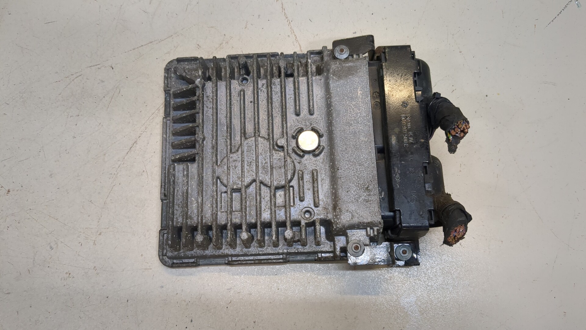 Блок управления двигателем