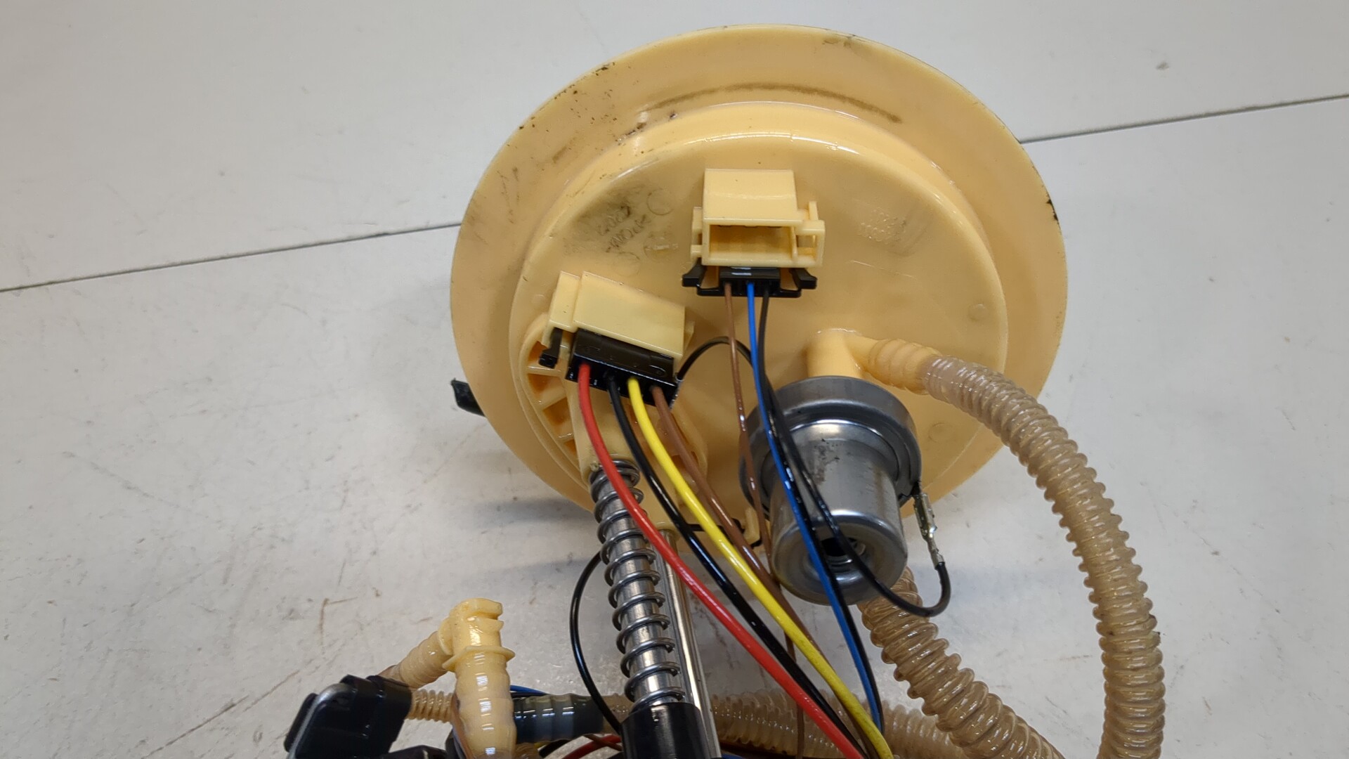 Насос топливный электрический