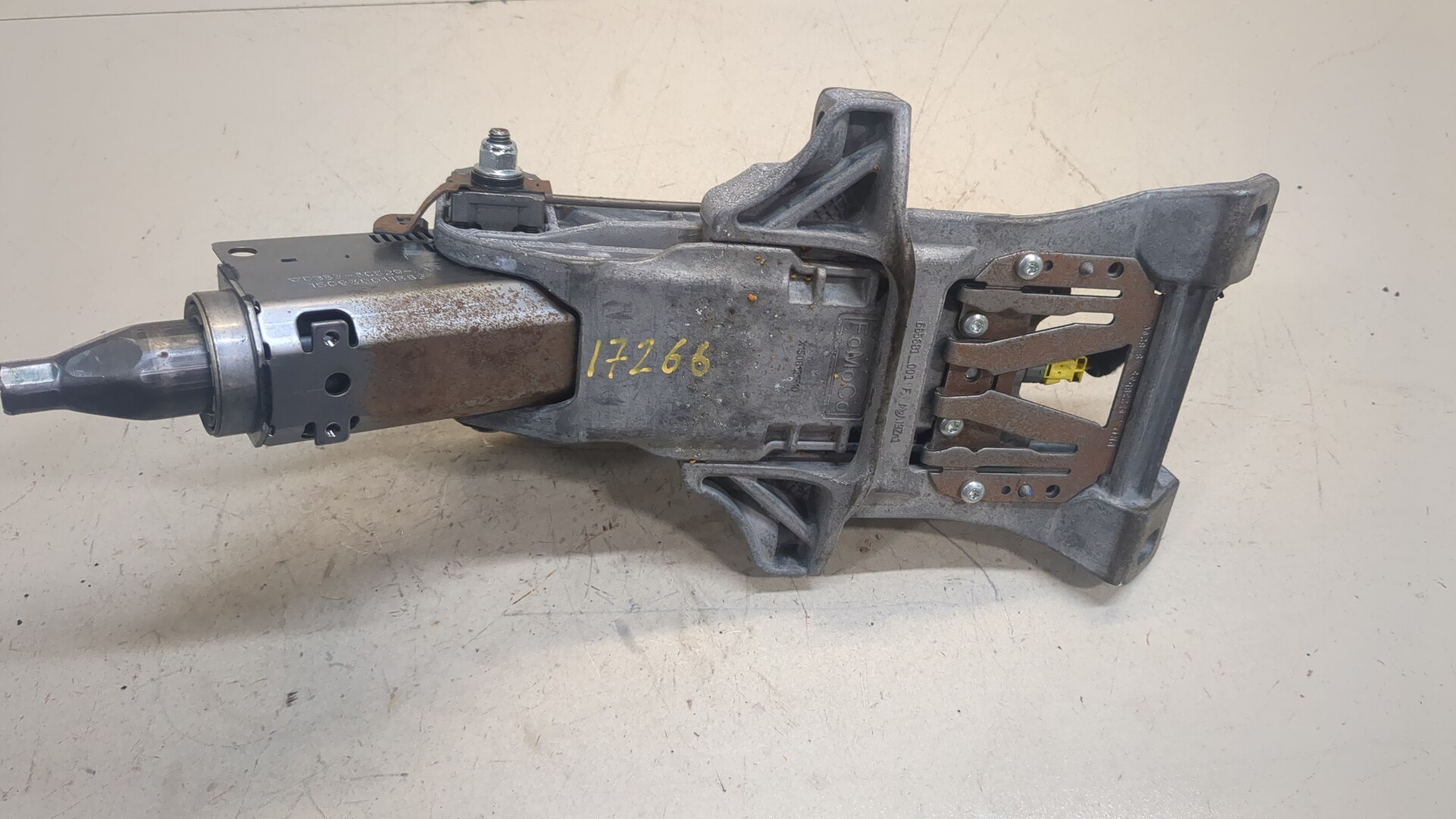 Колонка рулевая