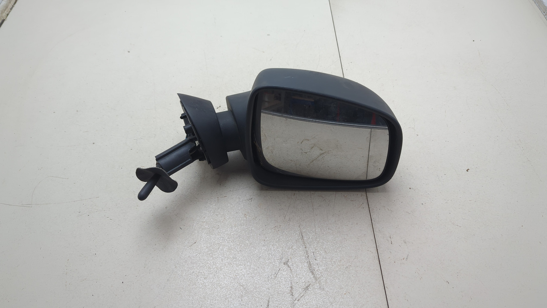 Зеркало правое электрическое