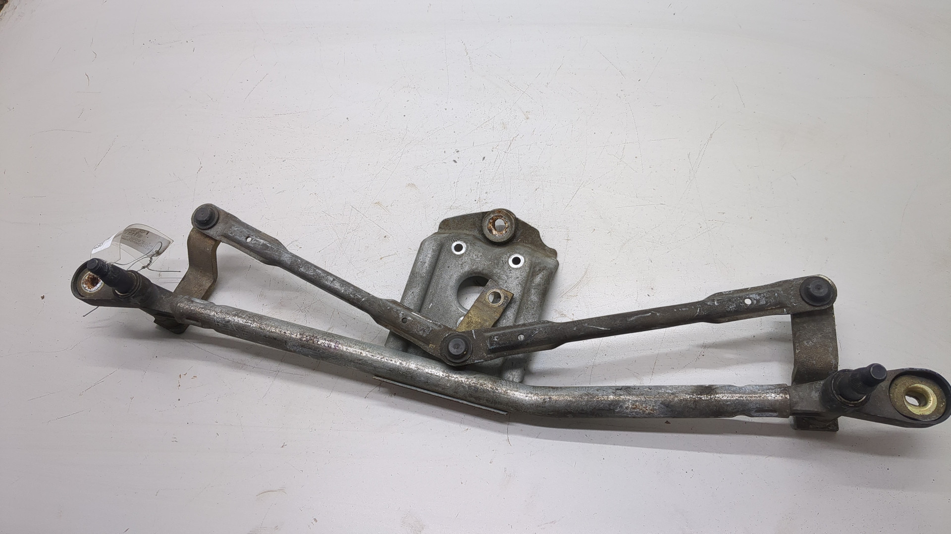 Трапеция стеклоочистителей