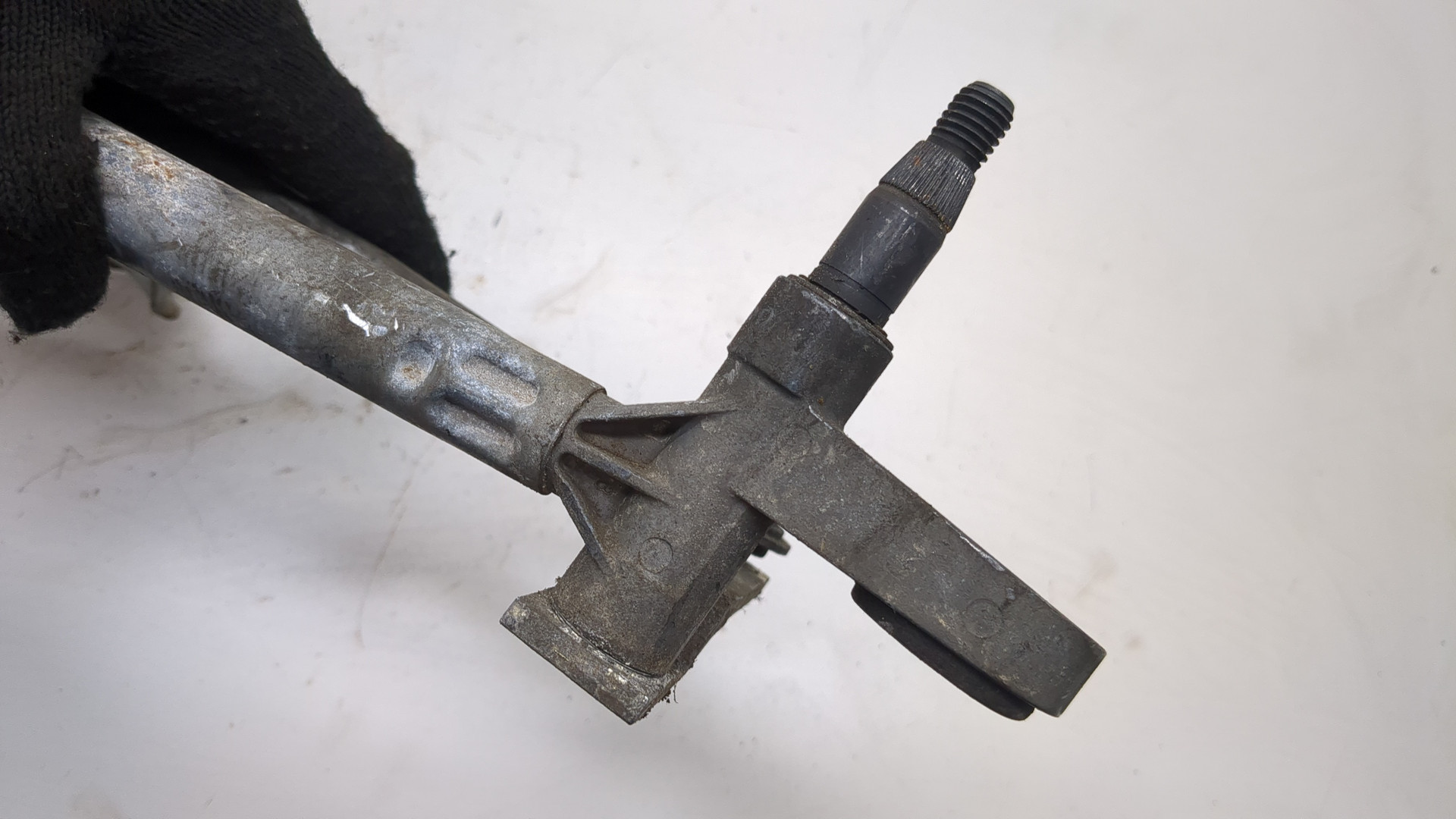 Трапеция стеклоочистителей