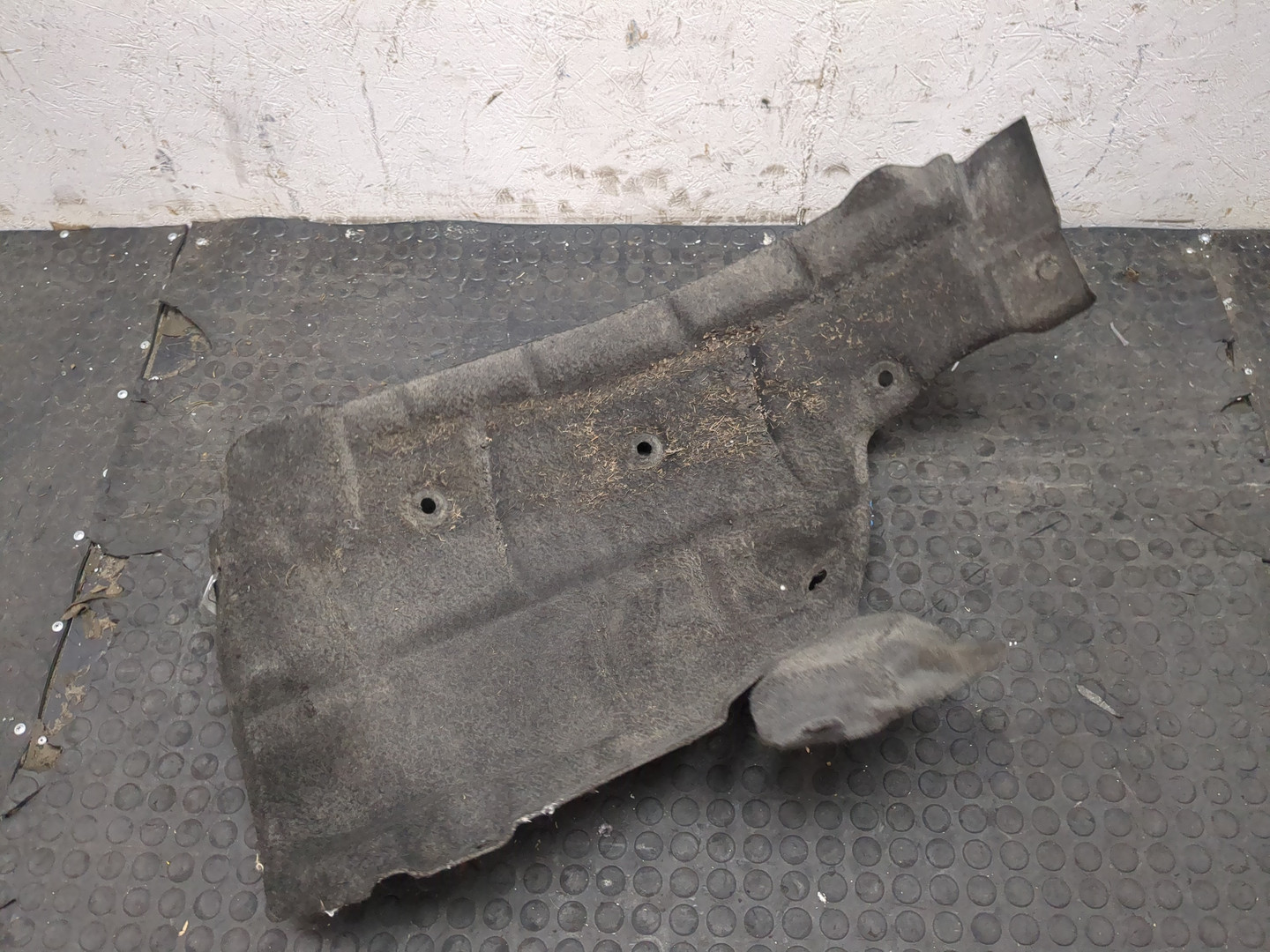 Локер передний правый