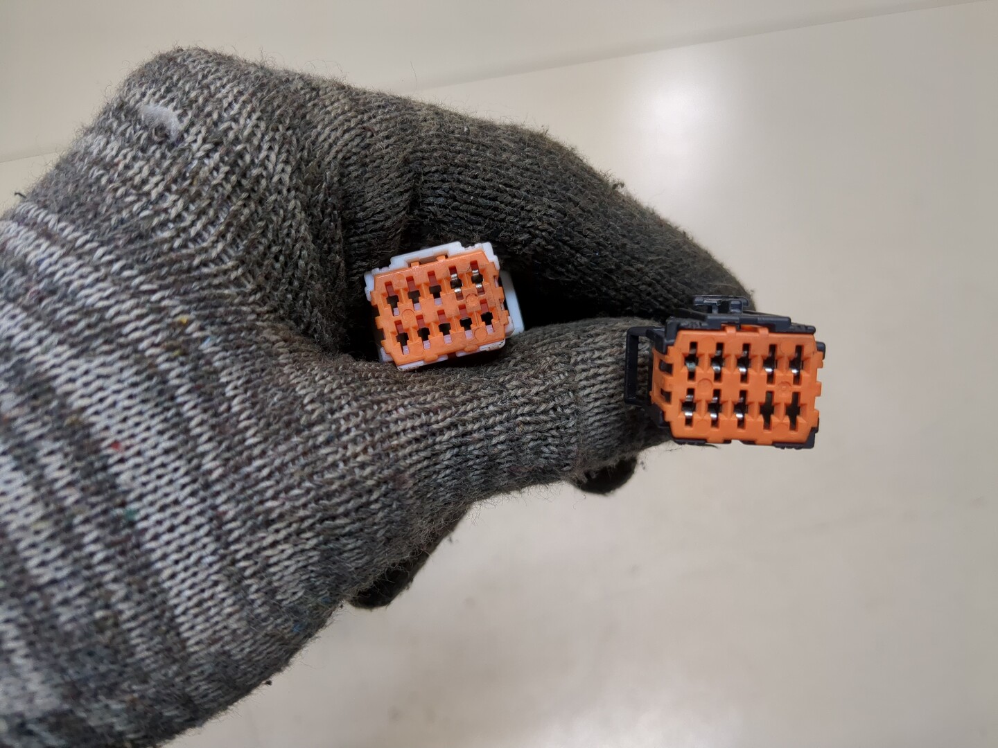 Зеркало левое электрическое