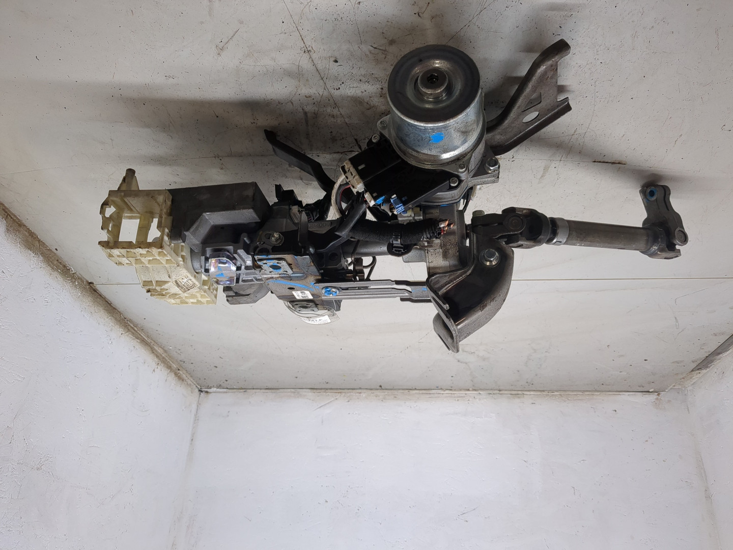 Серводвигатель рулевой рейки