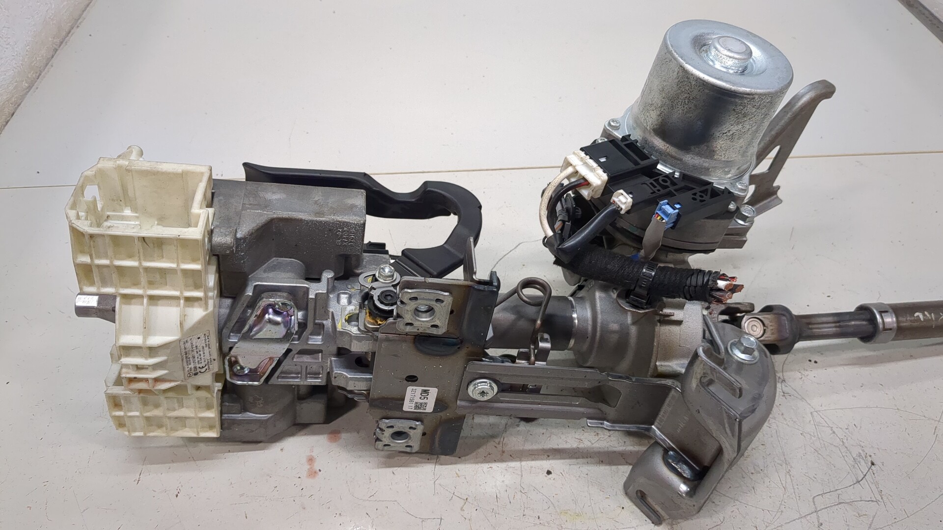 Серводвигатель рулевой рейки