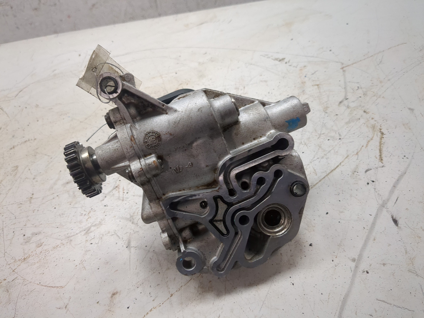 Насос масляный