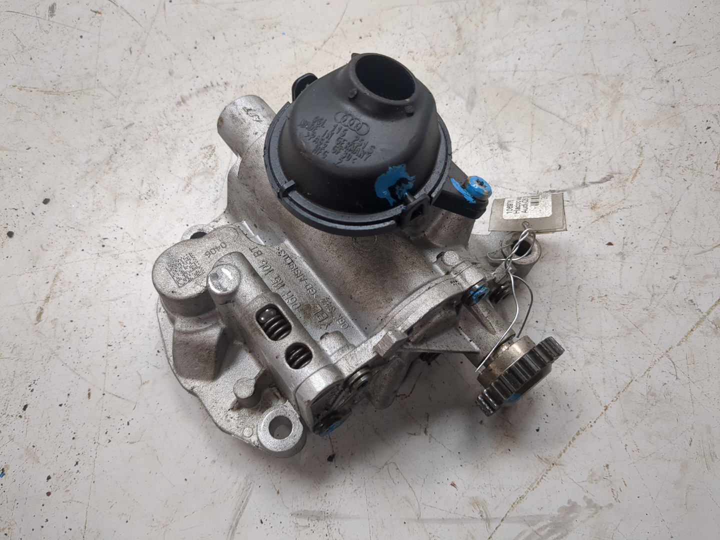 Насос масляный