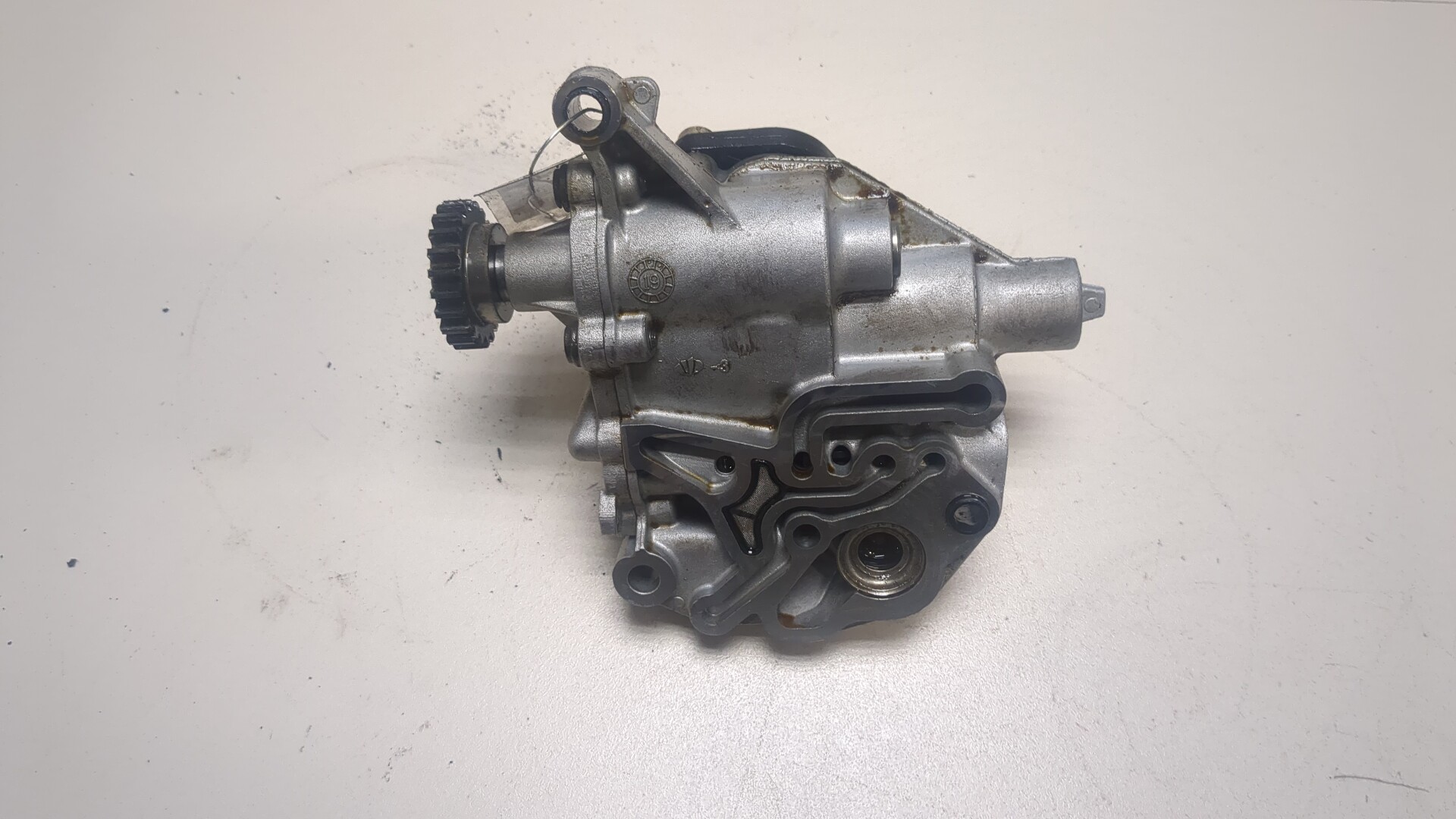 Насос масляный