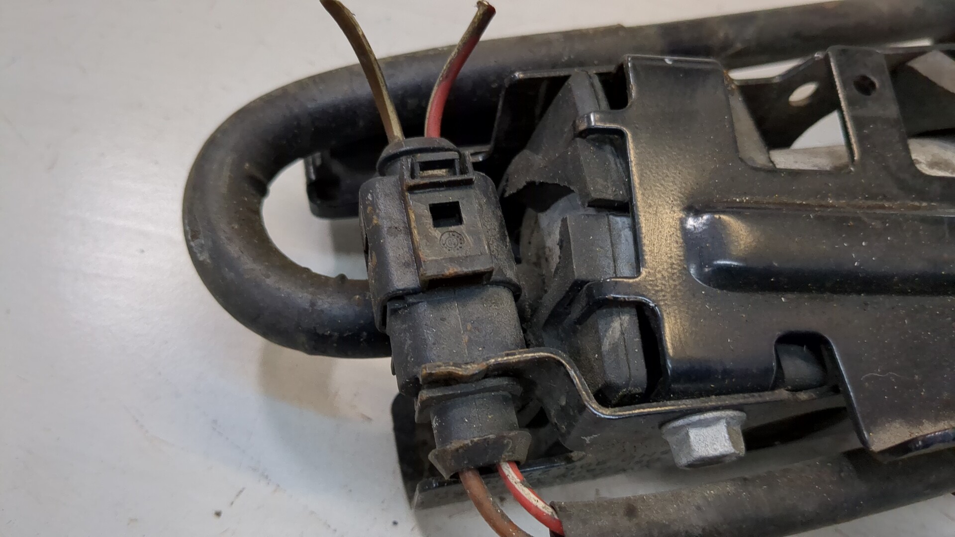 Насос топливный электрический