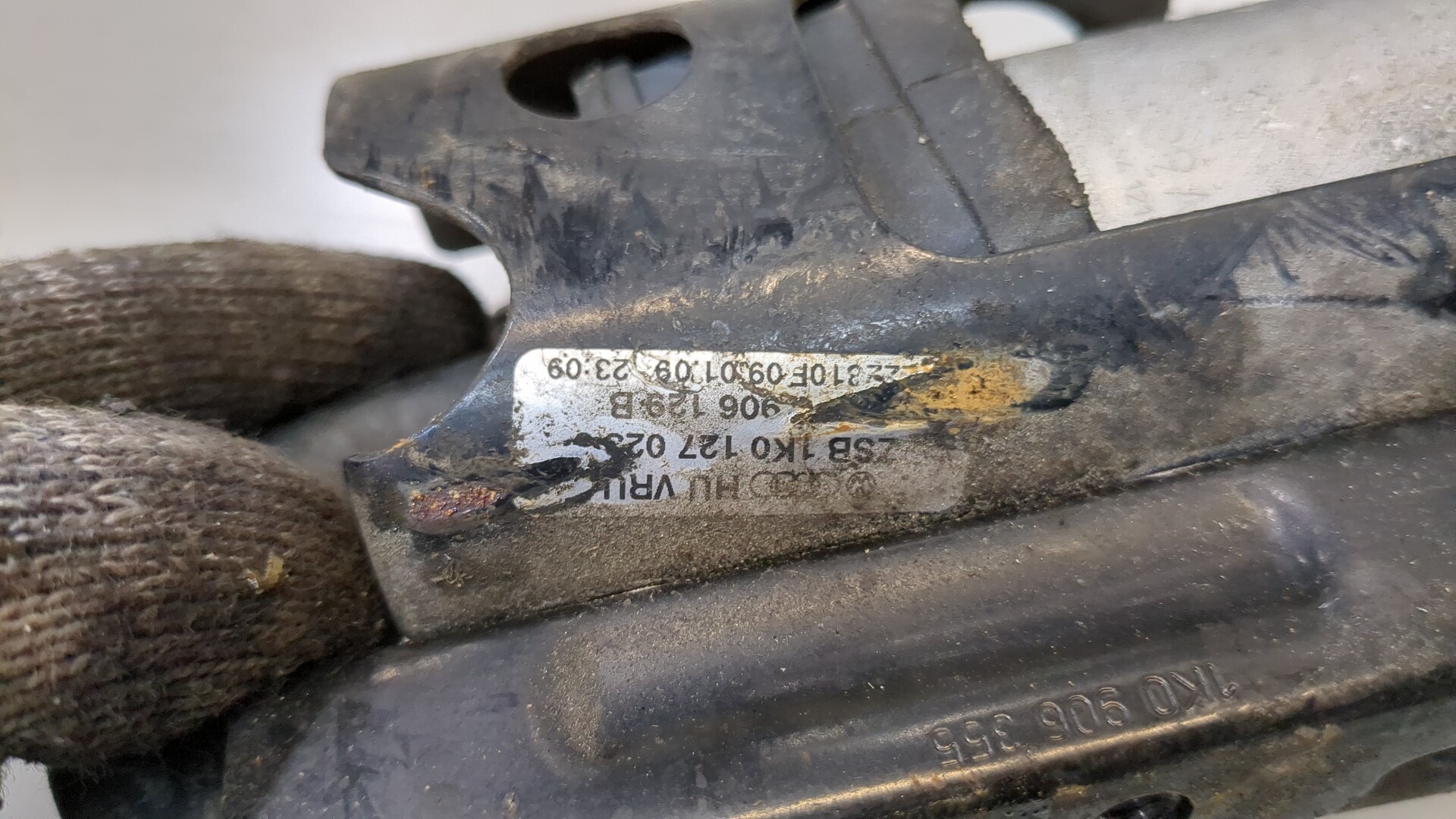 Насос топливный электрический