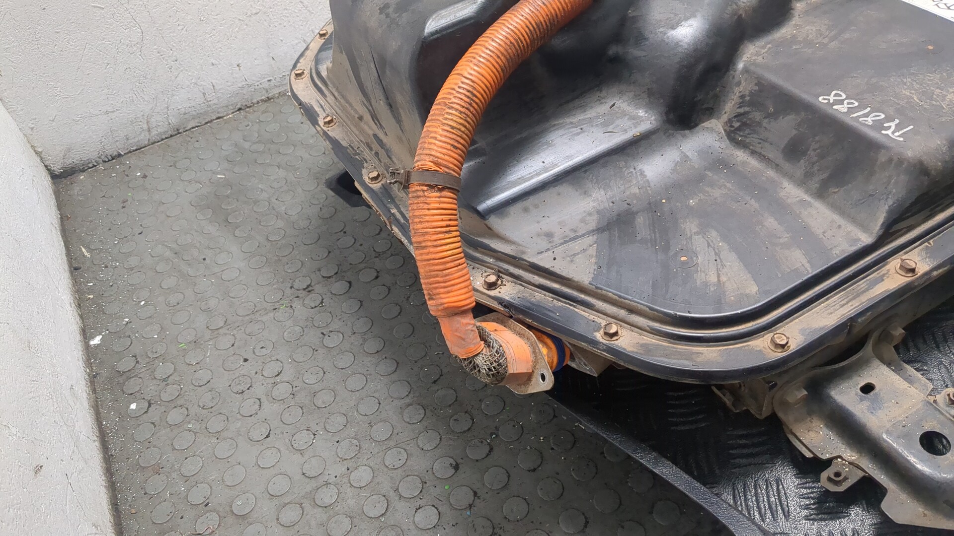 Аккумулятор (гибрид)